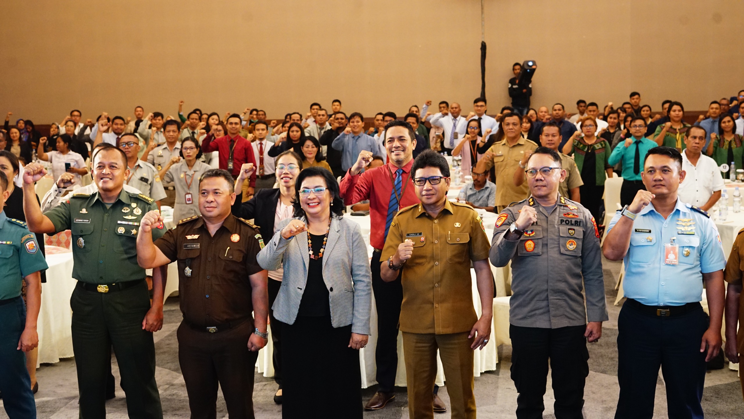 SEKDA DAN KEPALA BPS MALUKU LAUNCHING DATA HASIL SENSUS PERTANIAN 2023 ...